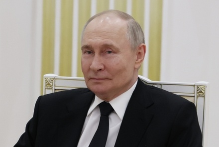 Владимир Путин заявил о важности противостояния распространению расизма и неонацизма
