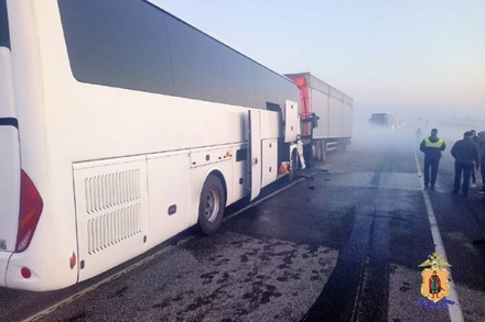 В Рязанской области столкнулись грузовой автомобиль и рейсовый автобус Астрахань — Москва