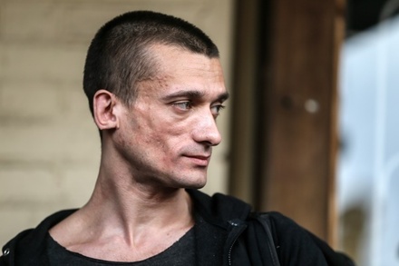 Владелец «Дождя» пообещал помочь Павленскому выплатить штраф