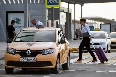 В ОП РФ усомнились в эффективности введения стандарта этики для таксистов