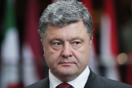 Порошенко потребовал от Путина освободить наводчицу Савченко