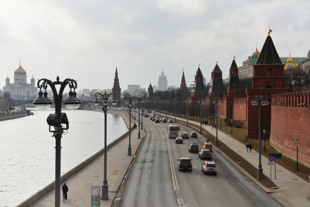 Эксперт указал на связь «временной аномалии» возле Кремля с «телепортацией» во Внуково