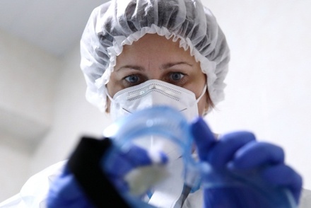 Вирусолог объяснил критерии завершения эпидемии коронавируса в России