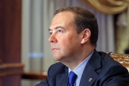 Дмитрий Медведев счёл несущественными новые санкции США для России и Китая