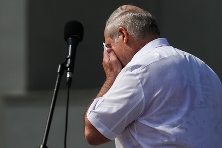 Первый глава независимой Белоруссии призвал Лукашенко подать в отставку