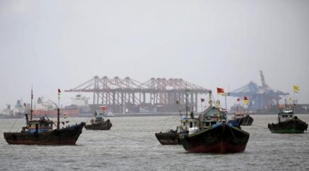 Вирус Petya атаковал крупнейший контейнерный порт в Индии