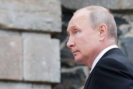 Владимир Путин поручил принять ответные меры после испытаний крылатых ракет в США