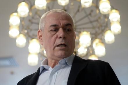 Главред «Говорит Москва» призвал СМИ бойкотировать обвинённого в домогательствах депутата Слуцкого