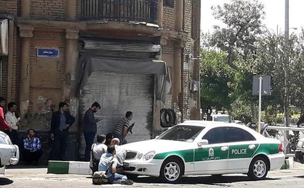 Число погибших при нападении на парламент и мавзолей в Иране достигло 12