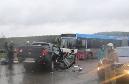 В Пермском крае пикап протаранил рейсовый автобус