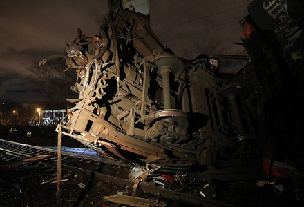 В результате столкновения поездов в Москве пострадали 23 человека