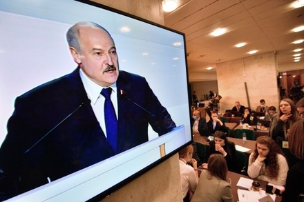 В Госдуме увидели в словах Лукашенко о корректировке Конституции «имитацию изменений»