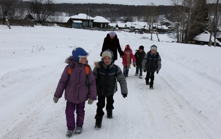 Занятия в школах Ханты-Мансийска отменили из-за 36-градусных морозов