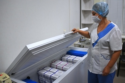 Разработчик «ЭпиВакКороны» подал в суд на производителя главных компонентов вакцины