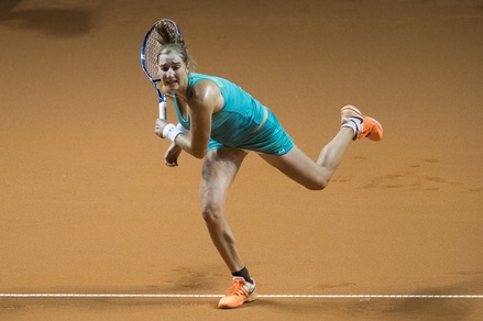 Макарова обыграла первую ракетку мира Анжелику Кербер на старте Roland Garros