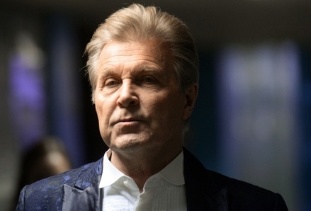 Лещенко назвал украинских чиновников невменяемыми после решения СБУ по Самойловой 
