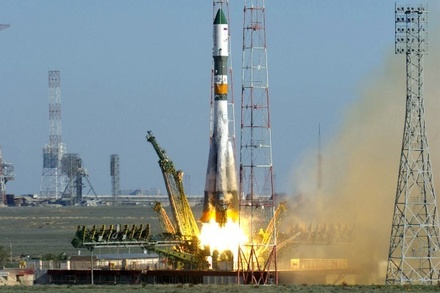 Обломки «Прогресса» не долетят до Земли, заверили в Роскосмосе