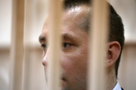 СМИ сообщили о задержании жены полковника Дмитрия Захарченко