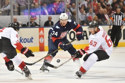 Сборная США лишилась шансов на выход в плей-офф Кубка мира по хоккею