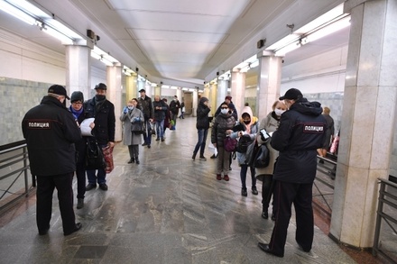 В Мосгордуме раскритиковали проверку полицией пропусков в метро 
