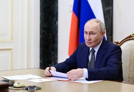 Владимир Путин анонсировал проведение первого российско-арабского саммита