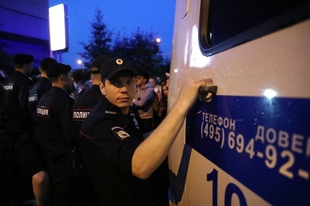 СМИ анонсировали жёсткую реакцию полиции на акцию около мэрии Москвы