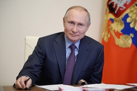 Владимир Путин привился от коронавируса