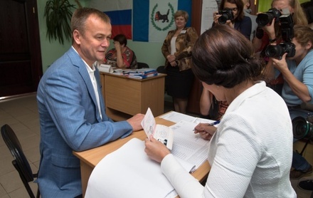 Политолог прогнозирует проблемы для губернатора Иркутской области во 2 туре выборов 