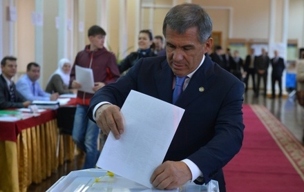 Рустам Минниханов лидирует на выборах главы Татарстана
