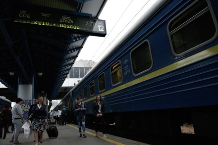 В Киеве предложили прекратить транспортное сообщение с Россией