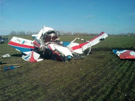 При падении легкомоторного самолёта в Липецкой области погибли два человека