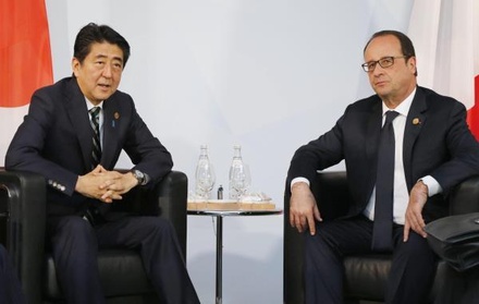 Париж и Токио признали необходимость продолжения диалога с Москвой
