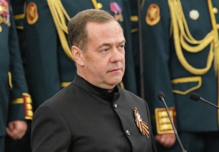 Медведев: в отношениях России и Европы пройдена точка невозврата