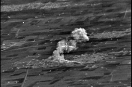 Авиация РФ уничтожила в Сирии принадлежащий ИГ склад с самодельными ракетами