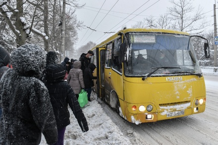 На востоке Крыма ввели режим угрозы ЧС из-за снегопада