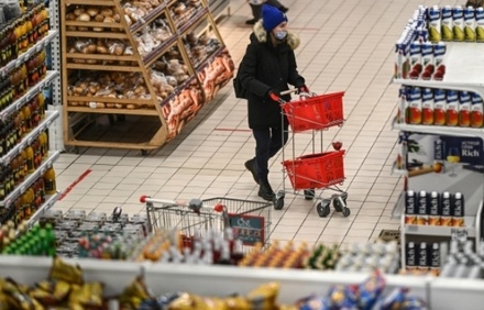 Траты россиян на продукты за месяц выросли на 4 процента