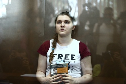 Адвокаты Анны Павликовой просят СКР прекратить дело «Нового величия»