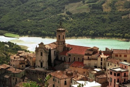 В итальянской деревне туристам оплатят семидневное проживание на вилле