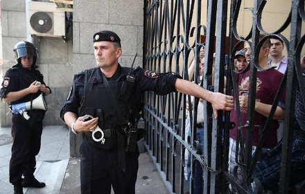 Московские суды арестовали 88 человек после митинга 27 июля