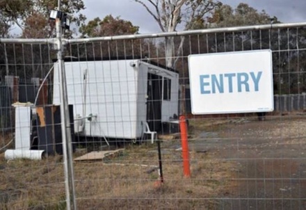 В посольстве РФ в Австралии сообщили о нахождении дипломатов на новом участке земли