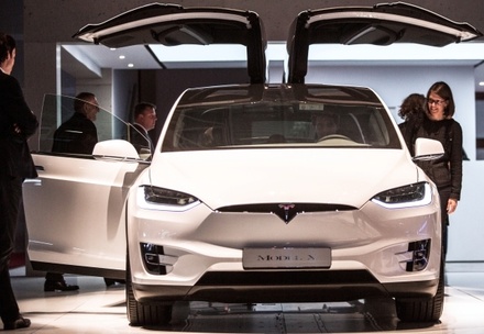 Калужский губернатор предложил открыть в регионе первый в России завод Tesla