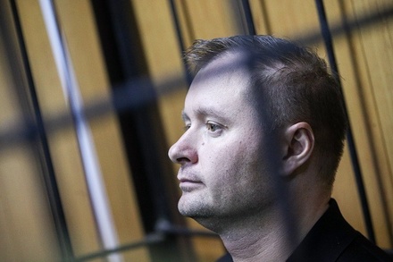 Экс-главу ЦСКА арестовали на два месяца по делу о взятках и хищениях