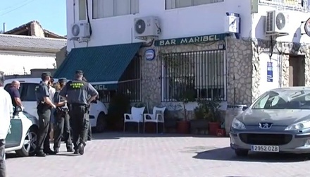 В Испании местный житель устроил стрельбу в баре