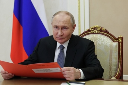 Кремль: Владимир Путин объявил перемирие в дни 80-летия Победы
