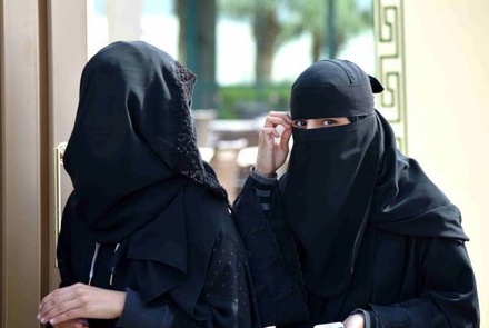 В Саудовской Аравии впервые прошёл футбольный матч в присутствии женщин