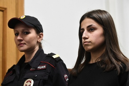 Суд в Москве отпустил из СИЗО одну из сестёр Хачатурян