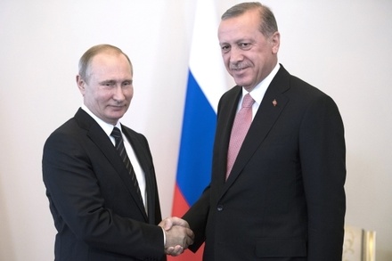 Россия возобновляет чартерное авиасообщение с Турцией