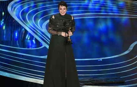 Оливия Колман получила «Оскар» за лучшую женскую роль в картине «Фаворитка»