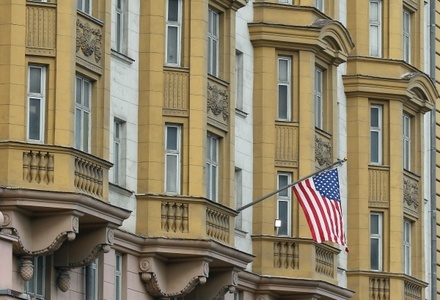 Посол США в Москве призвал к продолжению диалога с Россией по безопасности