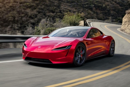 Илон Маск анонсировал выпуск спорткара Tesla  Roadster